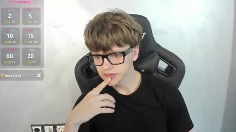 Tomas online show from June 21, 7:16 pm