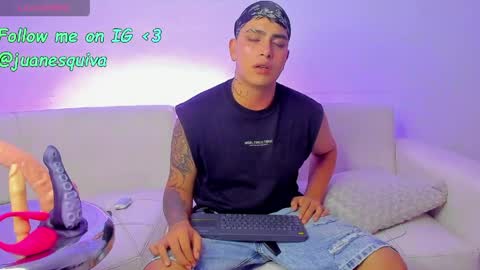 Thomas and Faon  online show from April 22, 5:21 am
