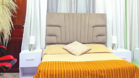 Thomas Valkov online show from May 4, 10:22 am
