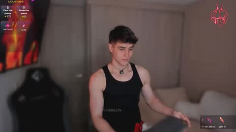 Thom Klein online show from March 20, 7:41 pm