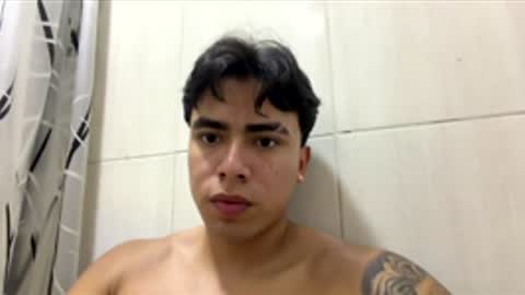 thomson_hot01 online show from June 5, 5:14 am