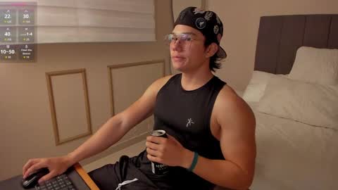 Thony online show from April 14, 7:42 pm