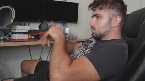 Thony Grey online show from September 29, 10:36 pm