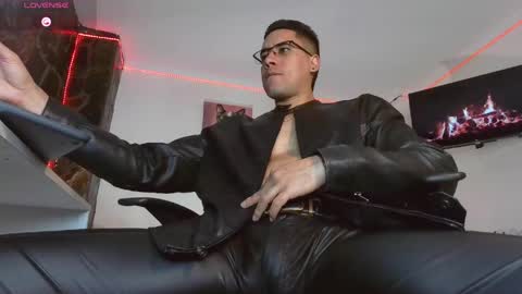 thonydupont online show from May 15, 10:06 pm