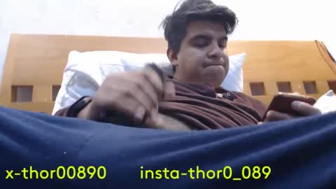 thor0200 online show from December 3, 4:39 pm