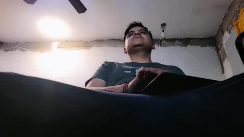 thor0200 online show from October 20, 6:03 am