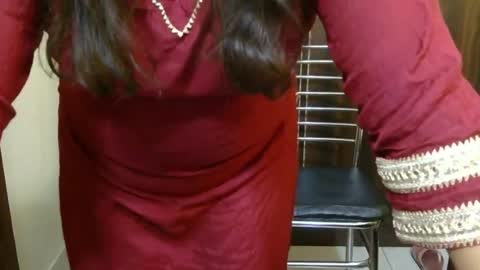Snapshot of threesome_indian chatting on July 13, 9:56 am kabir 32 guy khushi 31 wife kavya 23 sexy frnd online show from July 13, 9:56 am