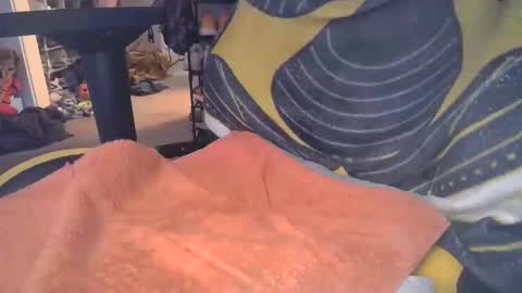 throatmybigcock95 online show from December 14, 1:50 am