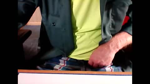 throubingcock online show from January 18, 9:13 pm