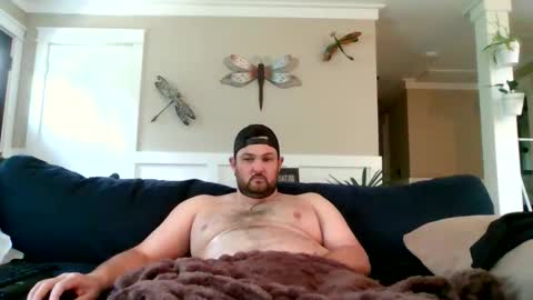 Make me explode please... online show from May 6, 5:18 pm