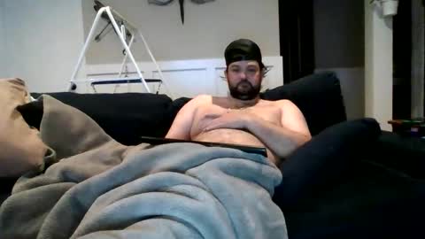 Make me explode please... online show from May 15, 11:56 pm