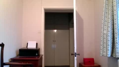 Snapshot of thruster99 chatting on February 13, 7:59 am thruster99 online show from February 13, 7:59 am