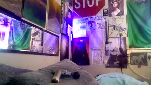 thunder8u42 online show from March 25, 9:37 am