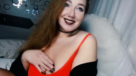 Snapshot of tia_meow chatting on November 26, 1:39 am tiameow online show from November 26, 1:39 am