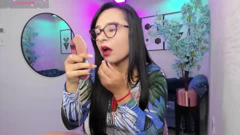 Tiara  online show from February 27, 3:39 am