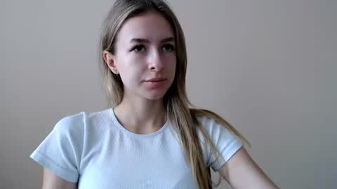Tiara online show from July 25, 8:01 am