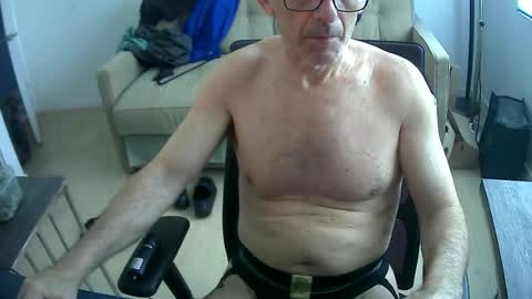 Snapshot of tied__up chatting on July 13, 1:47 pm JustMe online show from July 13, 1:47 pm
