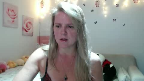 Tifany online show from March 3, 10:32 am