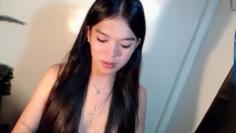 tiffany_amberx online show from May 4, 9:55 pm