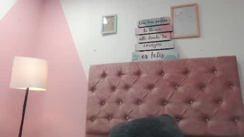 tiffany_cokie online show from July 1, 1:24 pm