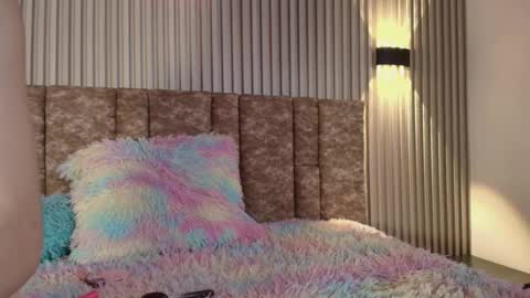 tiffany_johnson111 online show from November 28, 7:49 pm