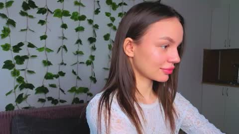 Tiffany online show from March 31, 12:27 pm