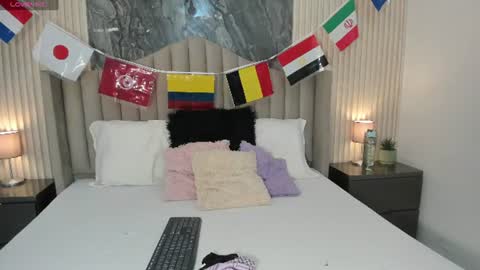 Tifany online show from July 1, 7:46 pm