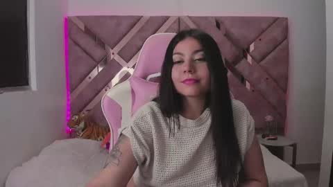 Ana online show from May 20, 8:48 pm