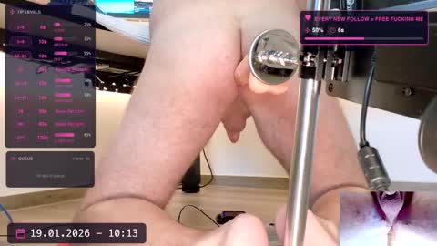 Snapshot of tightmike_takes_it chatting on January 19, 9:13 am Mike tightmikeshared- online show from January 19, 9:13 am