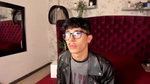 Tim Fox online show from March 27, 11:43 am