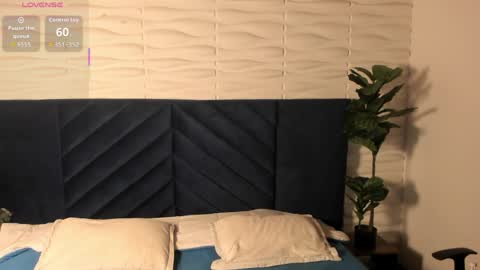 Tim Fox online show from March 31, 11:32 am