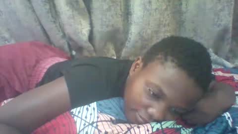 christine online show from April 4, 7:39 am