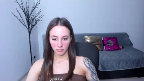 tina online show from June 13, 9:35 pm