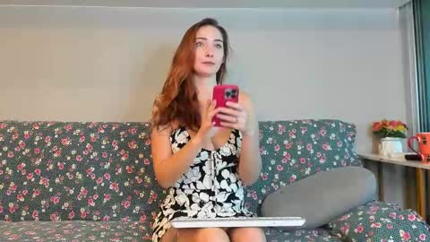 Tina online show from March 22, 4:05 am