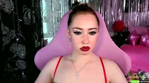 Snapshot of tinabrook chatting on June 23, 5:38 am Tina online show from June 23, 5:38 am