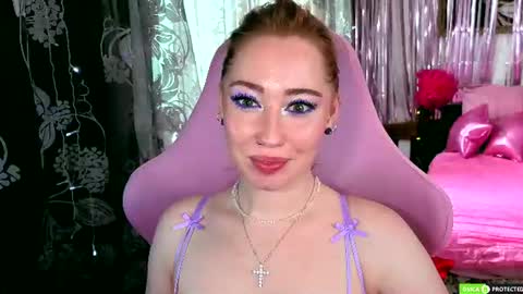 Snapshot of tinabrook chatting on July 10, 5:34 am Tina online show from July 10, 5:34 am