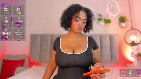 Tina online show from June 30, 8:54 pm
