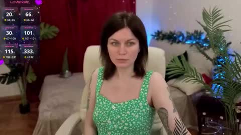 TinaMelt online show from November 16, 4:45 pm