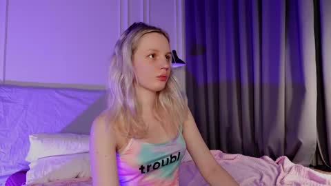 tinasiner online show from February 19, 5:16 pm