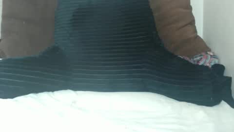 Snapshot of tinaxxxpetite chatting on February 11, 4:45 pm Tina online show from February 11, 4:45 pm