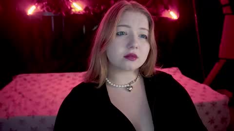 TinkerrBelll online show from January 11, 8:14 pm