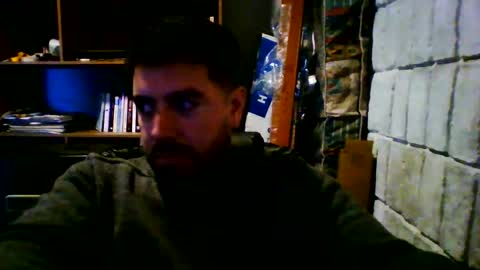 Snapshot of tinycock9393 chatting on May 24, 5:34 am Benja online show from May 24, 5:34 am