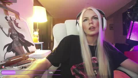 stage Kylie Sinner  brand CLITBAIT online show from April 5, 5:59 am