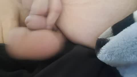 tinytim22992 online show from June 13, 12:36 pm