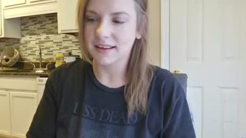 tinywithtiddies online show from November 21, 2:16 pm