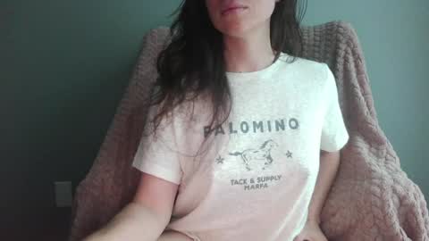 TinyyTina online show from June 2, 9:28 pm