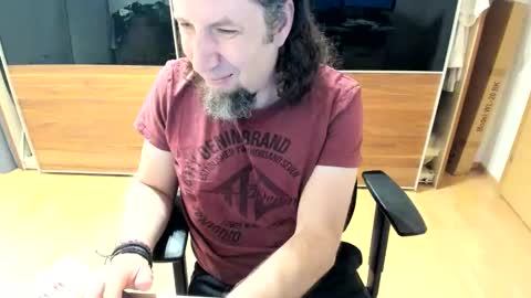 Tirolerboy27 online show from May 6, 8:52 am