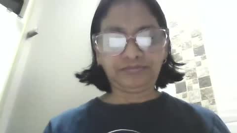 Ester online show from May 1, 3:55 am