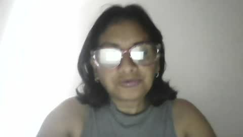 Ester online show from June 18, 6:34 pm