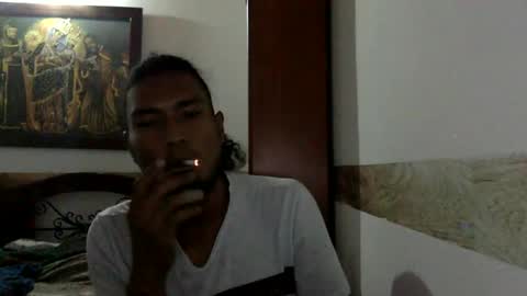 Snapshot of tnptlhvgyqcy chatting on November 15, 4:43 am DESTROY.S online show from November 15, 4:43 am